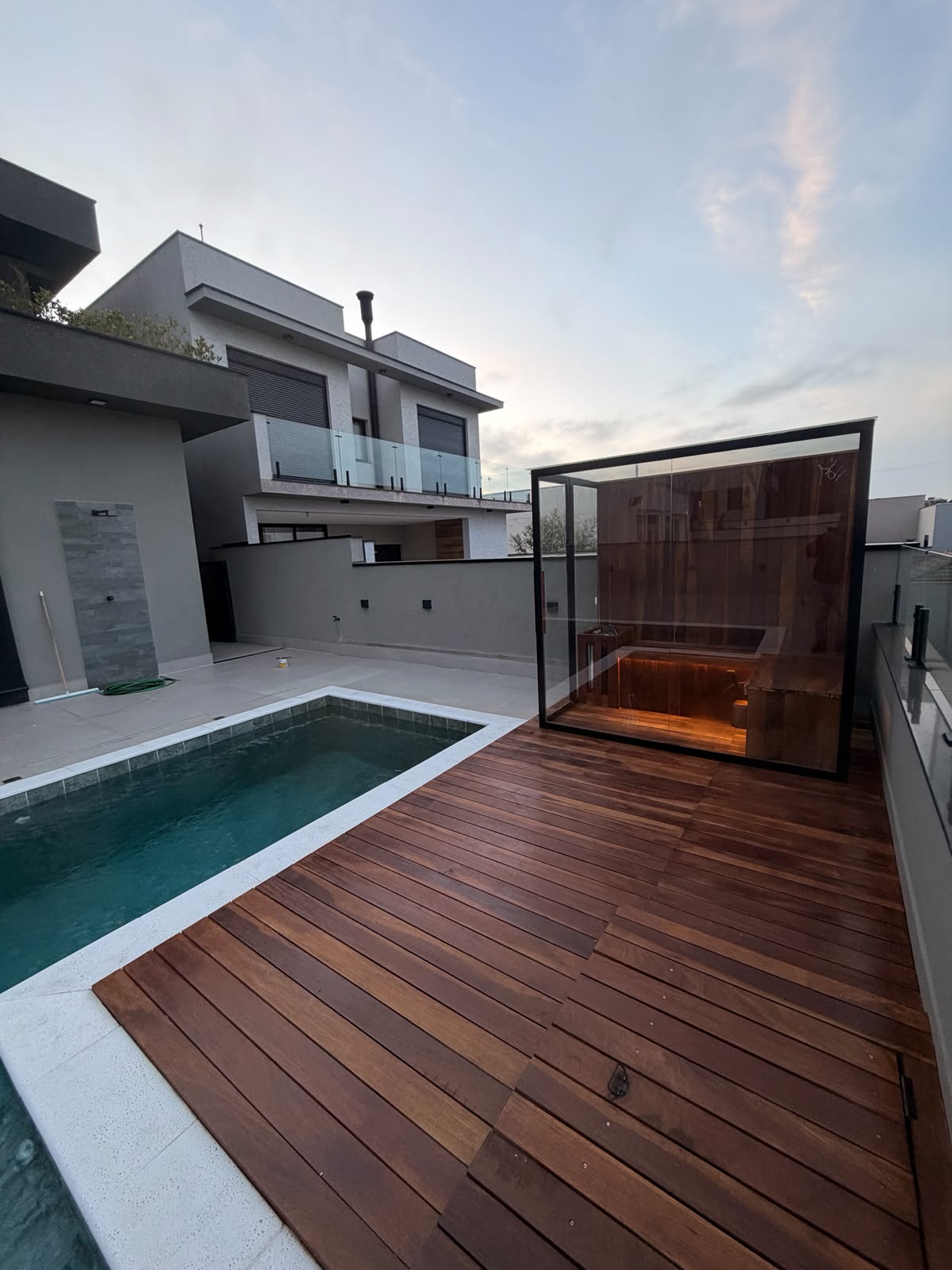 Cabine híbrida Lux Saunas 12