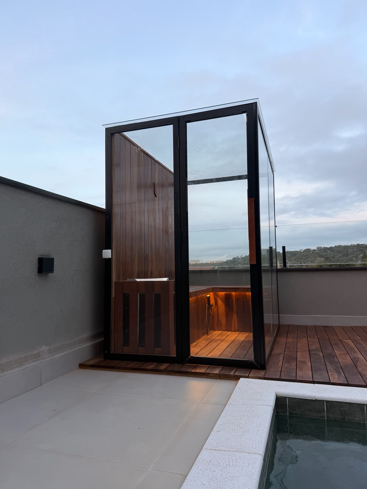 Cabine híbrida Lux Saunas 10