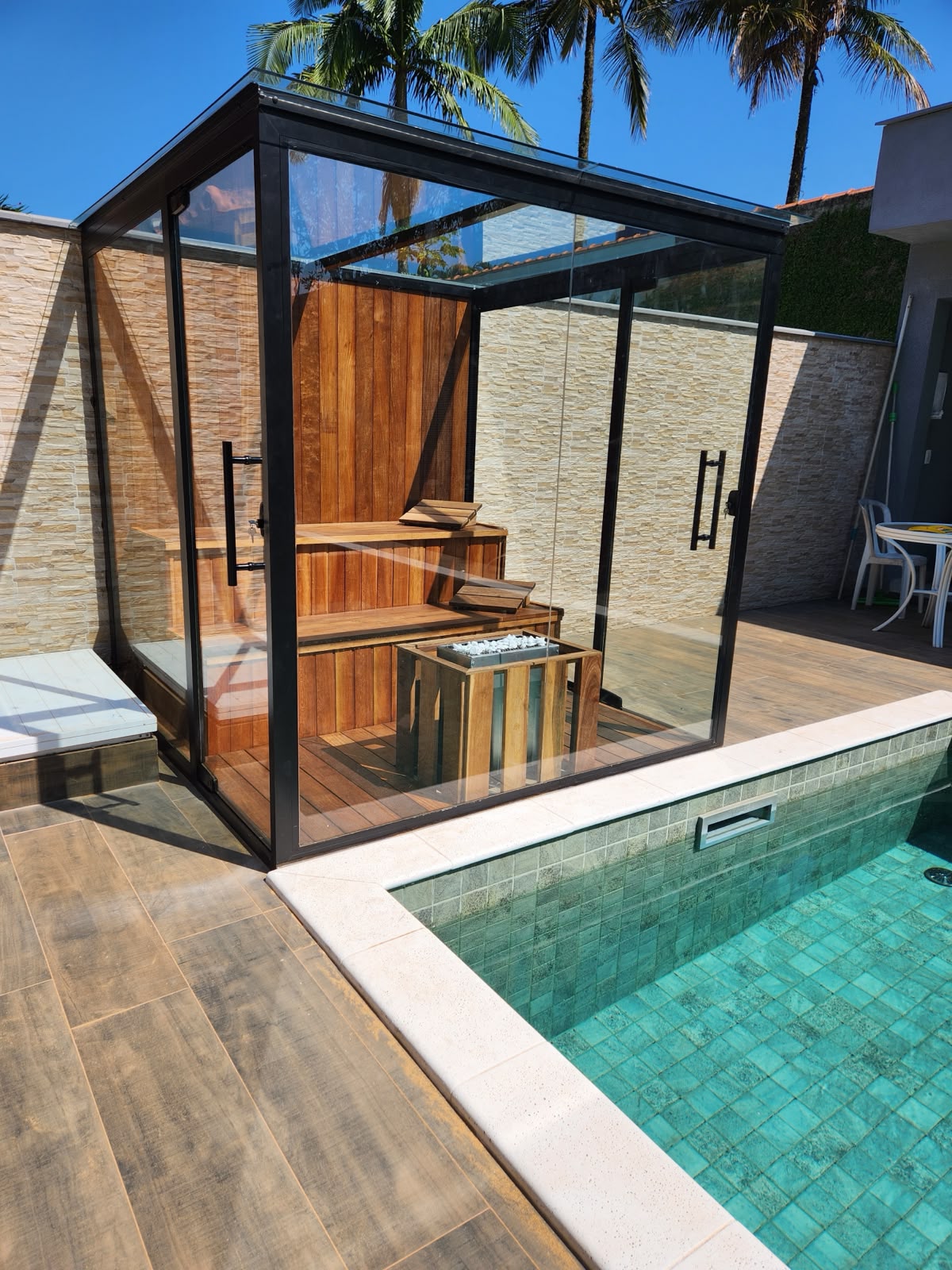 Cabine híbrida Lux Saunas 23