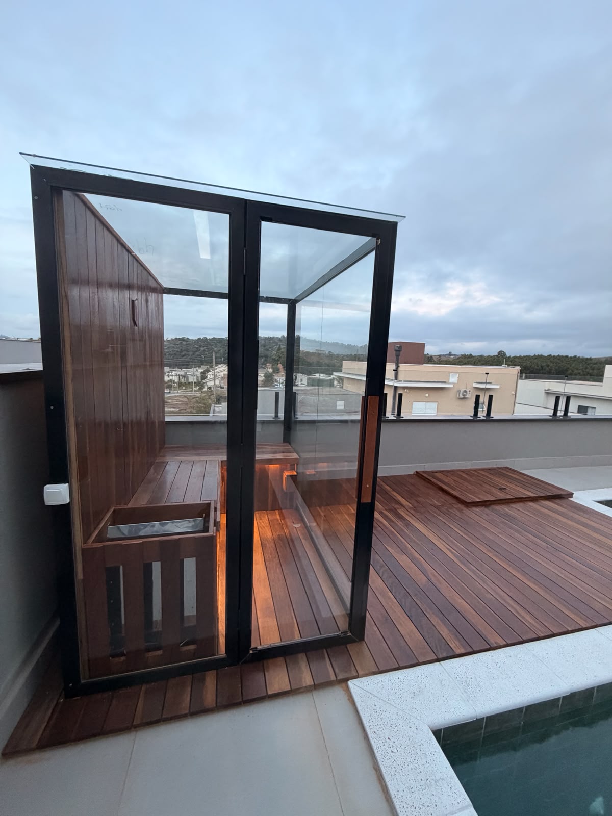 Cabine híbrida Lux Saunas 6